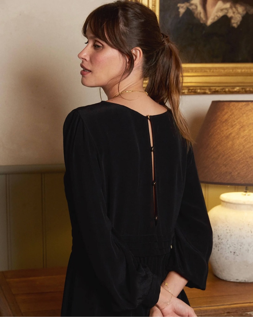 Blouse-Magda-noire